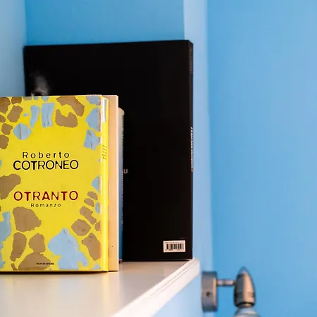 Beachfront With Amazing Sea View Balconies Daire Otranto