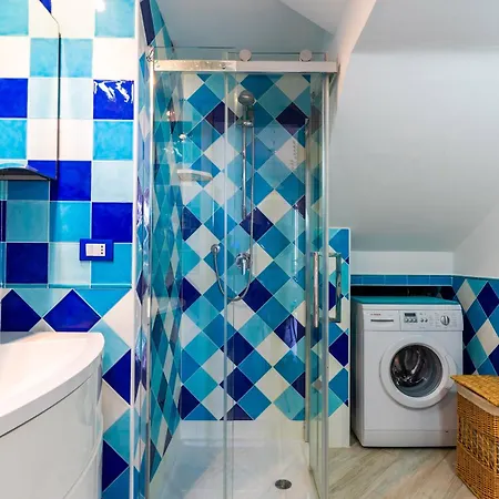 Beachfront With Amazing Sea View Balconies Daire Otranto