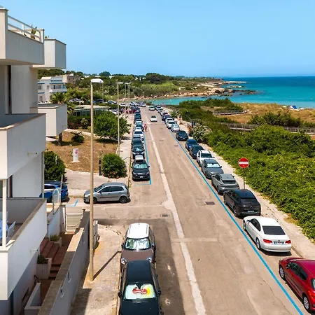 Beachfront With Amazing Sea View Balconies Appartement