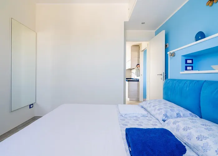 Beachfront With Amazing Sea View Balconies 公寓 *