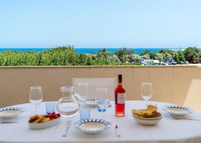 Beachfront With Amazing Sea View Balconies オートラント