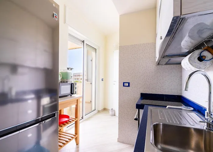 Beachfront With Amazing Sea View Balconies 公寓 *