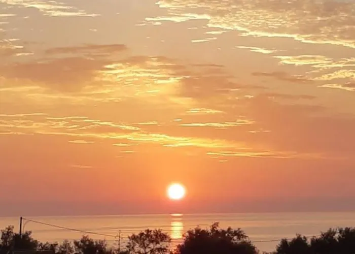 アパート Beachfront With Amazing Sea View Balconies オートラント